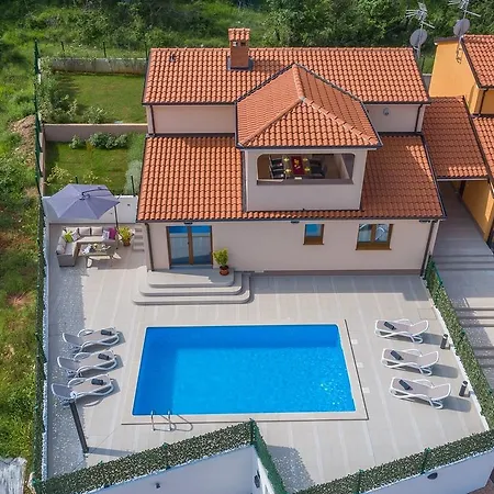 Vila Johanna *
